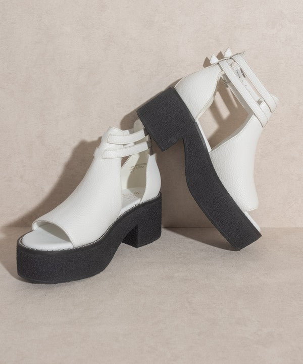 The Elizabeth Platform Shoe