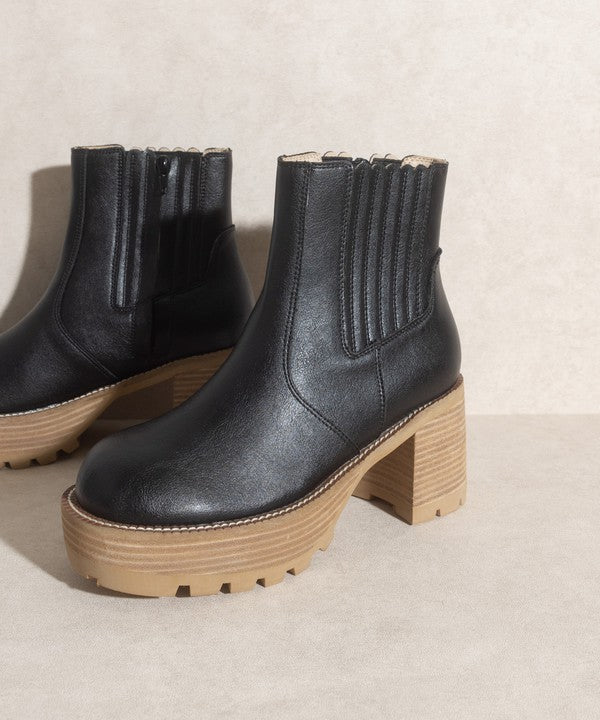 The Aubrey Platform Boots