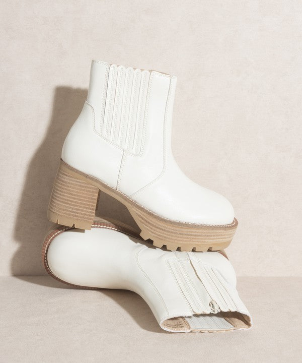 The Aubrey Platform Boots