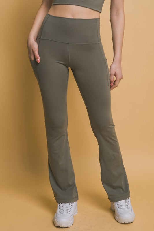 Lyssa High Waist Flare Active Leggings with Side Pockets